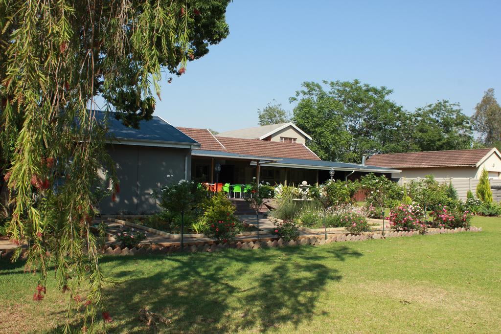 The Itumeleng Guest House Bergville Exterior photo
